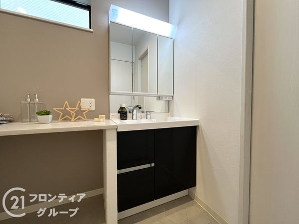 尼崎市大庄北1丁目　新築一戸建て