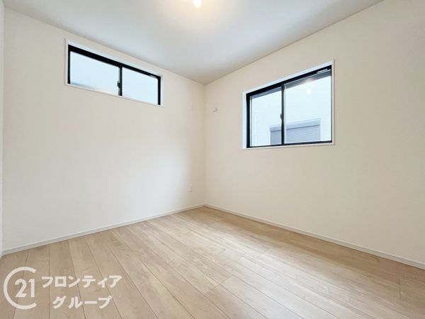 伊丹市南野北４丁目　新築一戸建て　１期　１号棟