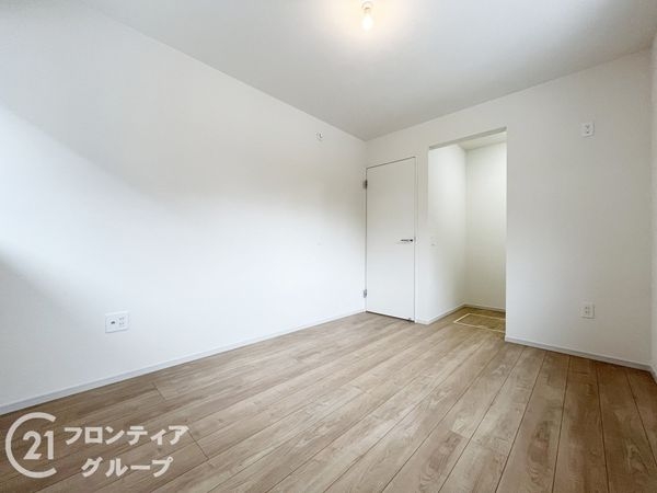 伊丹市南野北４丁目　新築一戸建て　１期　１号棟