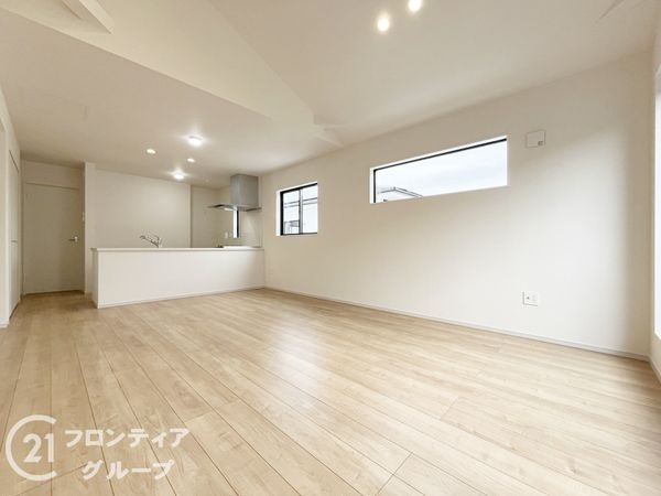 伊丹市南野北４丁目　新築一戸建て　１期　１号棟