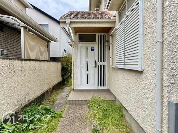 伊丹市稲野町六丁目　中古一戸建て