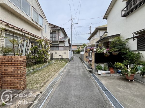伊丹市稲野町六丁目　中古一戸建て