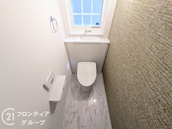 西宮市南甲子園３丁目の中古一戸建て