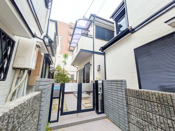 西宮市今津二葉町　中古一戸建て