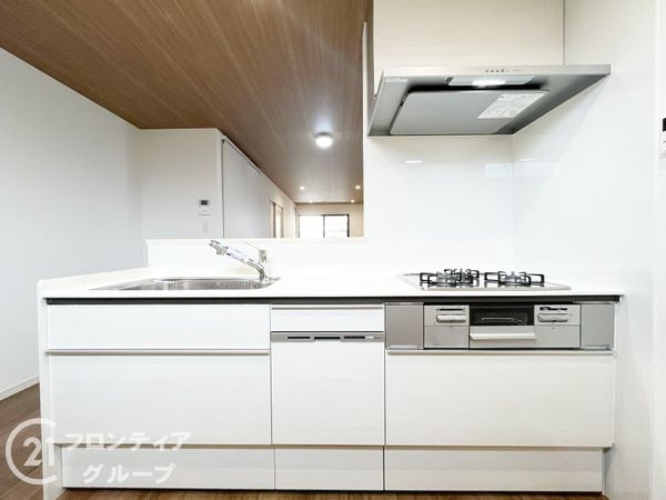 尼崎市大庄北４丁目　新築一戸建て