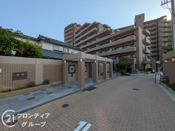 コスモ伊丹ガーデンズ　中古マンション