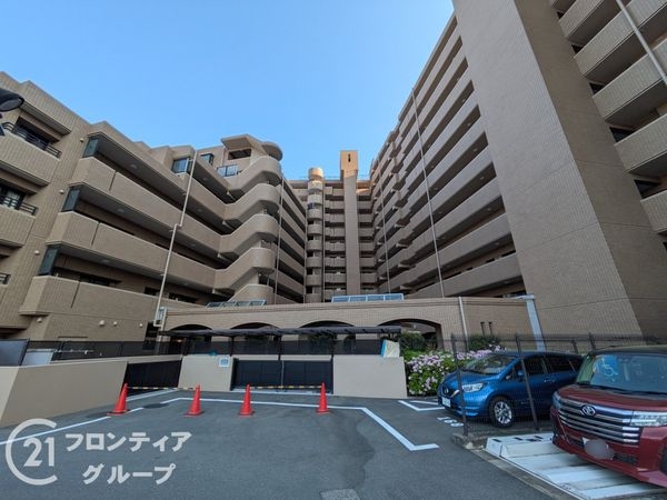 コスモ伊丹ガーデンズ　中古マンション