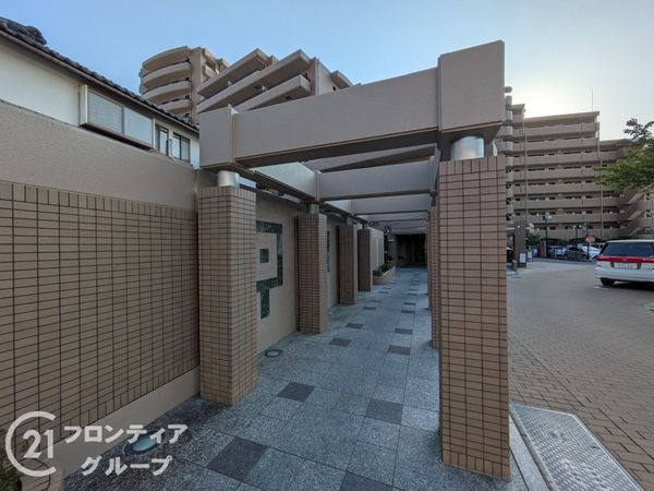 コスモ伊丹ガーデンズ　中古マンション