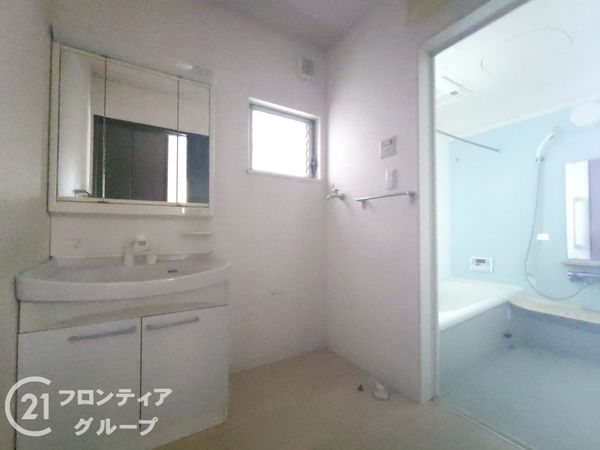 尼崎市東園田町３丁目の中古一戸建て