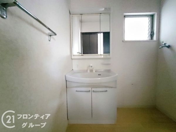 尼崎市東園田町３丁目の中古一戸建て