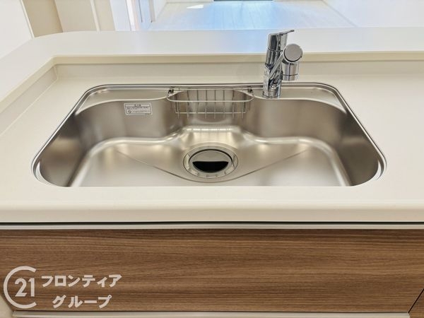 西宮市南甲子園２丁目　新築一戸建て　５期　３号棟