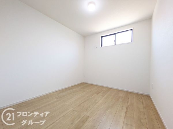 西宮市石在町　新築一戸建て　１号棟