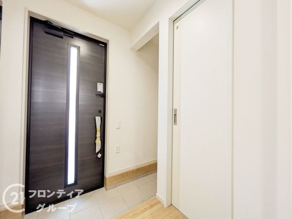 西宮市石在町　新築一戸建て　１号棟
