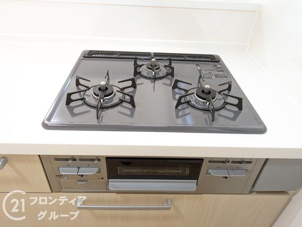 西宮市石在町　新築一戸建て　１号棟