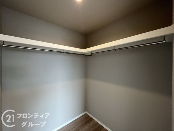 西宮市甲子園町　新築一戸建て