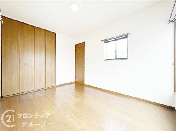 伊丹市昆陽泉町１丁目の中古一戸建て