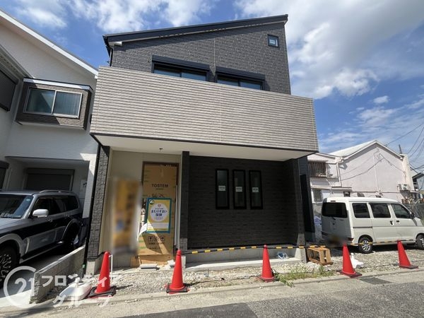 尼崎市大庄北４丁目　新築一戸建て　２号棟