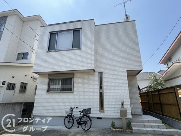 伊丹市鈴原町４丁目　中古一戸建て