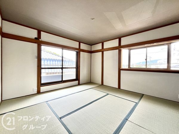 西宮市五月ケ丘の中古一戸建て