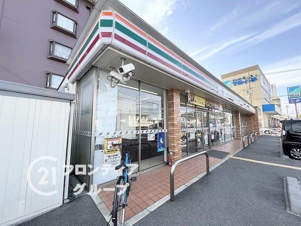 エスリード伊丹南本町 中古マンション(セブンイレブン伊丹南町2丁目店)