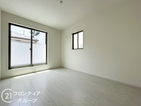 尼崎市大西町２丁目　新築一戸建て　１期　１号棟