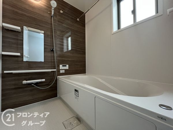 尼崎市大西町２丁目　新築一戸建て　１期　１号棟
