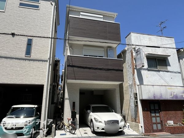 尼崎市崇徳院３丁目の中古一戸建て