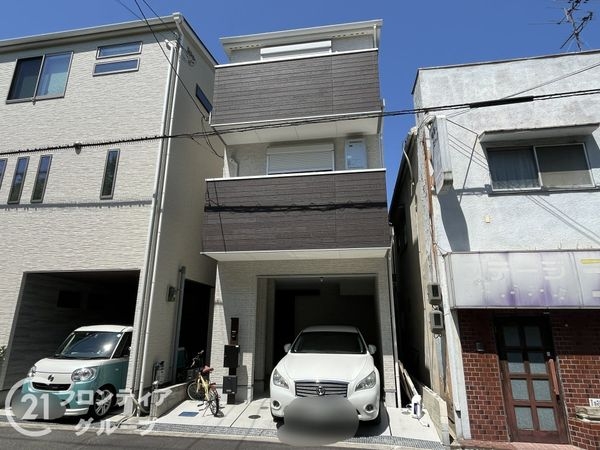 尼崎市崇徳院３丁目の中古一戸建て
