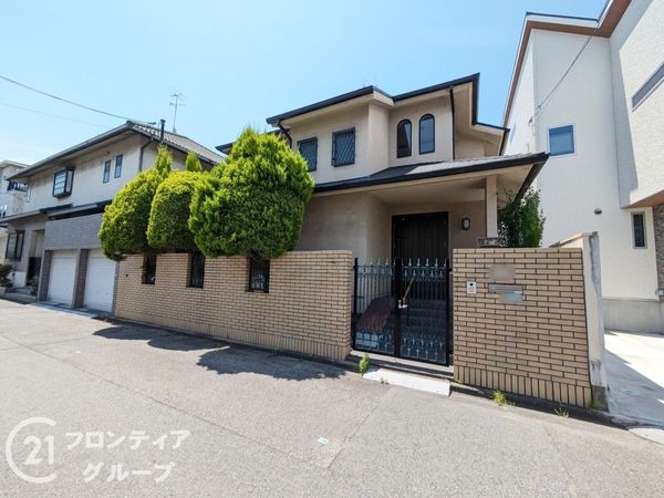 西宮市甲子園砂田町の中古一戸建て