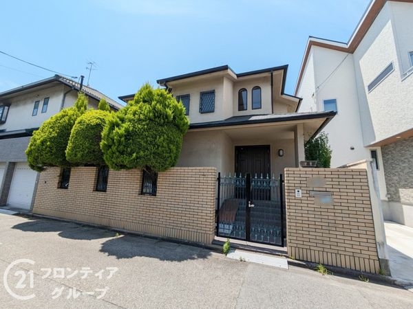 西宮市甲子園砂田町の中古一戸建て