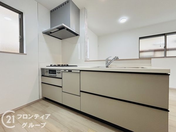 伊丹市南野４丁目　新築一戸建て　全１区画