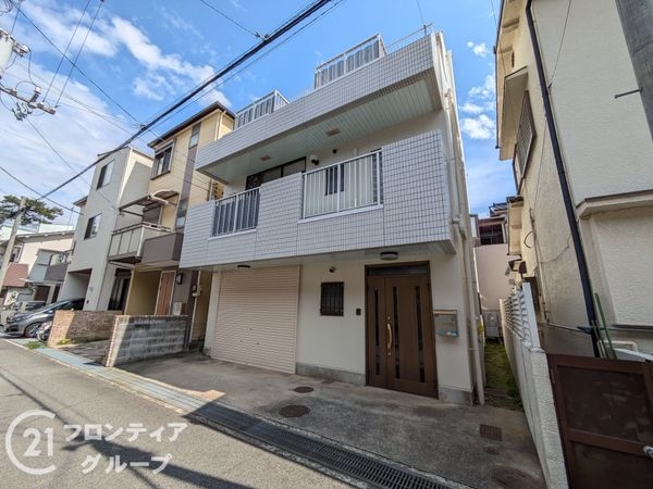 西宮市小松東町２丁目の中古一戸建て
