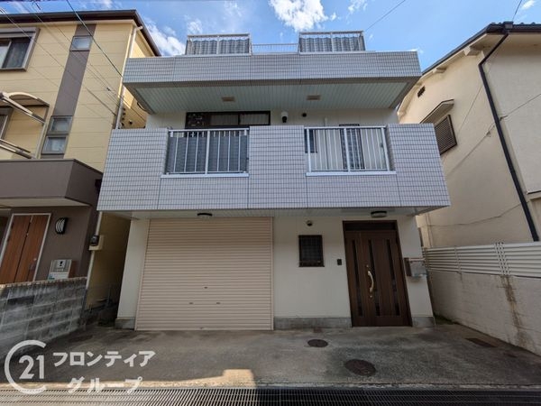 西宮市小松東町２丁目　中古一戸建て