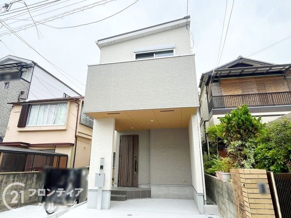 伊丹市安堂寺町７丁目　新築一戸建て