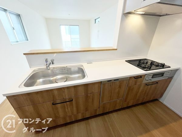 伊丹市安堂寺町７丁目　新築一戸建て