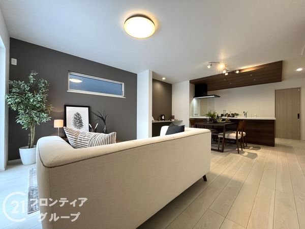 尼崎市東園田町７丁目　新築一戸建て　第２　２号地
