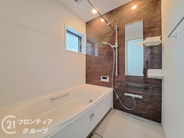伊丹市東野４丁目の中古一戸建て