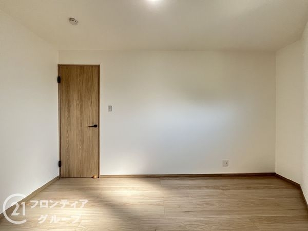 伊丹市荻野西２丁目　新築一戸建て