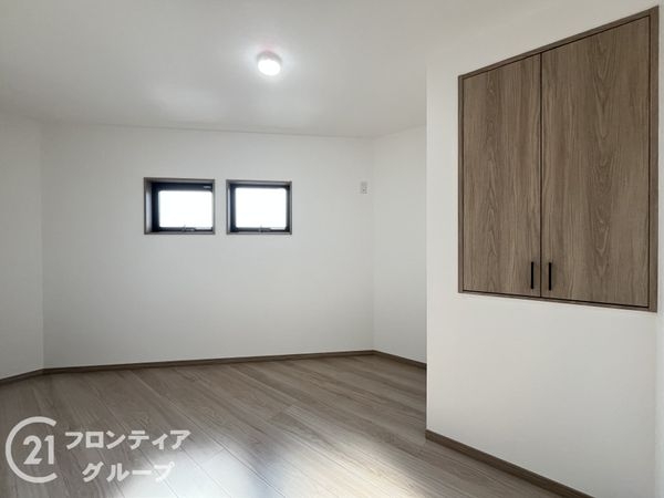 伊丹市荻野西２丁目　新築一戸建て