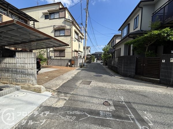 伊丹市荻野西２丁目　新築一戸建て