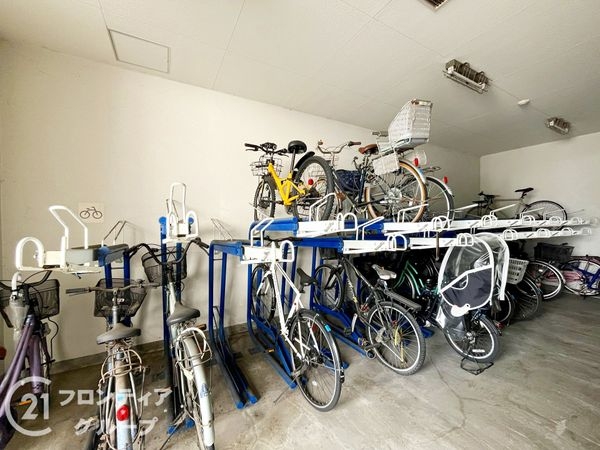 アミング潮江イーストＡ壱　中古マンション