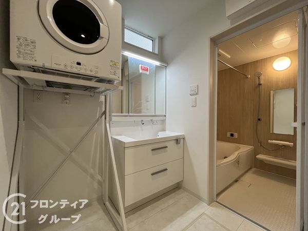 尼崎市長洲中通２丁目　新築一戸建て　全１区画