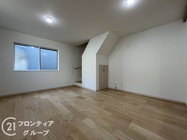 尼崎市長洲中通２丁目　新築一戸建て　全１区画