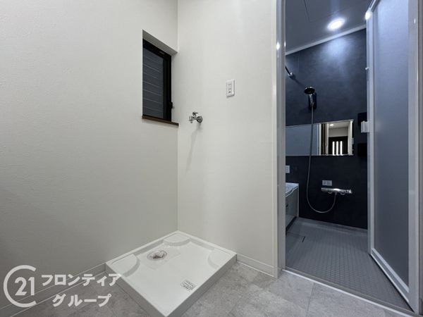 尼崎市長洲中通2丁目の中古一戸建て(洗面台・洗面所)