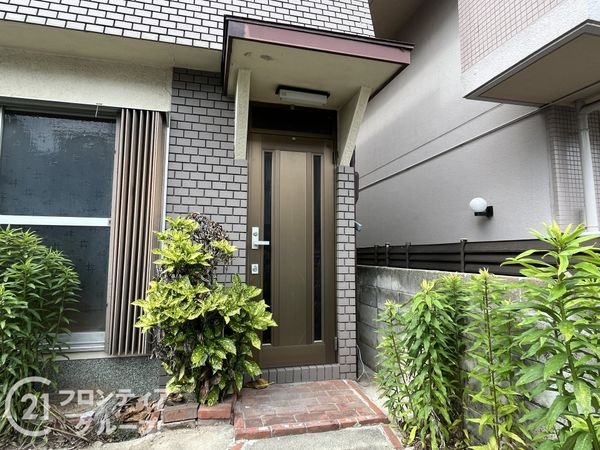 尼崎市富松町１丁目の中古一戸建て