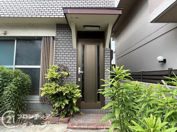 尼崎市富松町１丁目　中古一戸建て