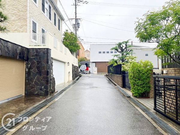 西宮市仁川五ケ山町の中古一戸建て