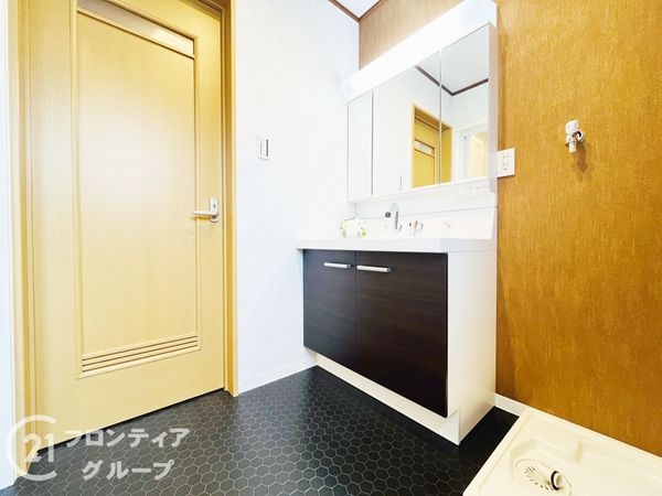 伊丹市北伊丹２丁目の中古一戸建て