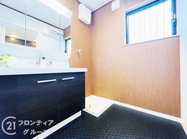 伊丹市北伊丹２丁目の中古一戸建て