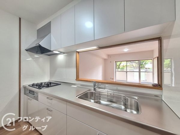 武庫川第2一番街10号棟 中古マンション(キッチン)